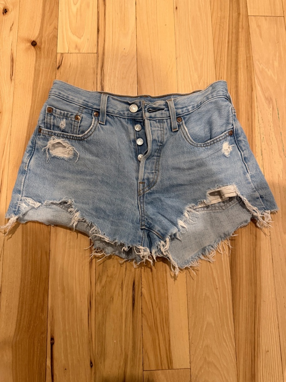Levi Cut-offs! Size 25!
